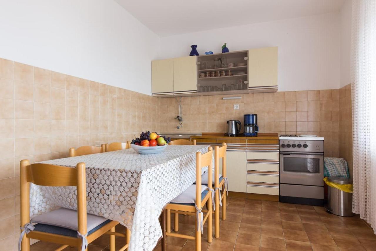 Apartments Simona Цриквеница Экстерьер фото